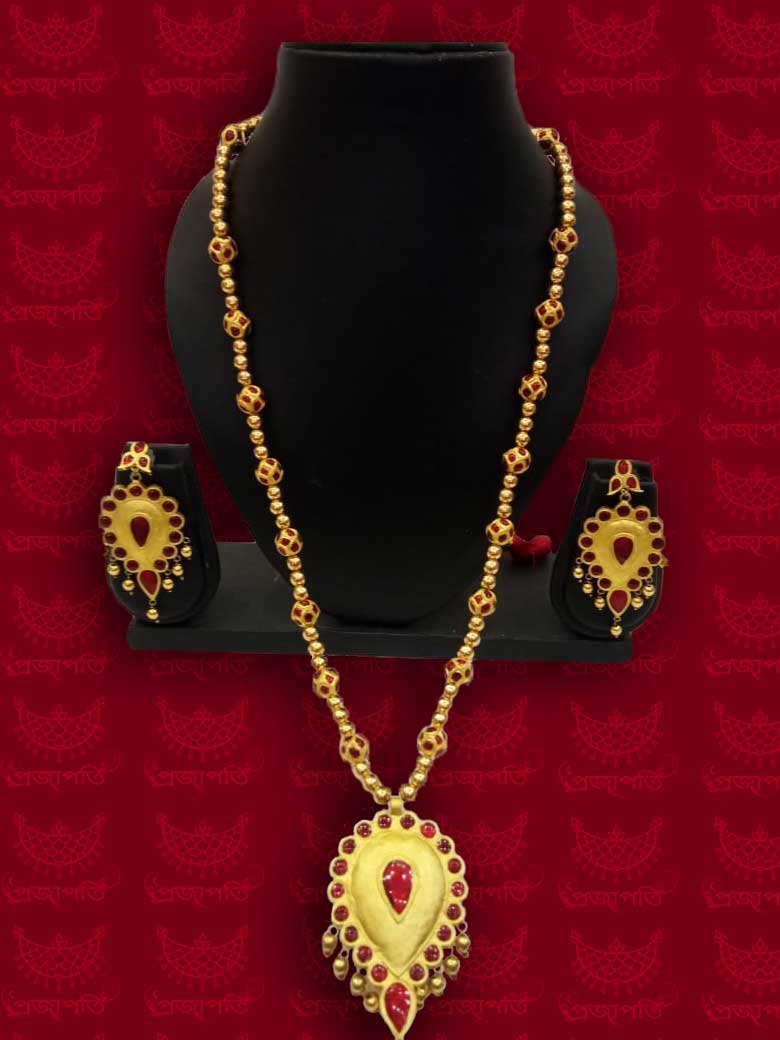 Assamese jewellery dug dugi